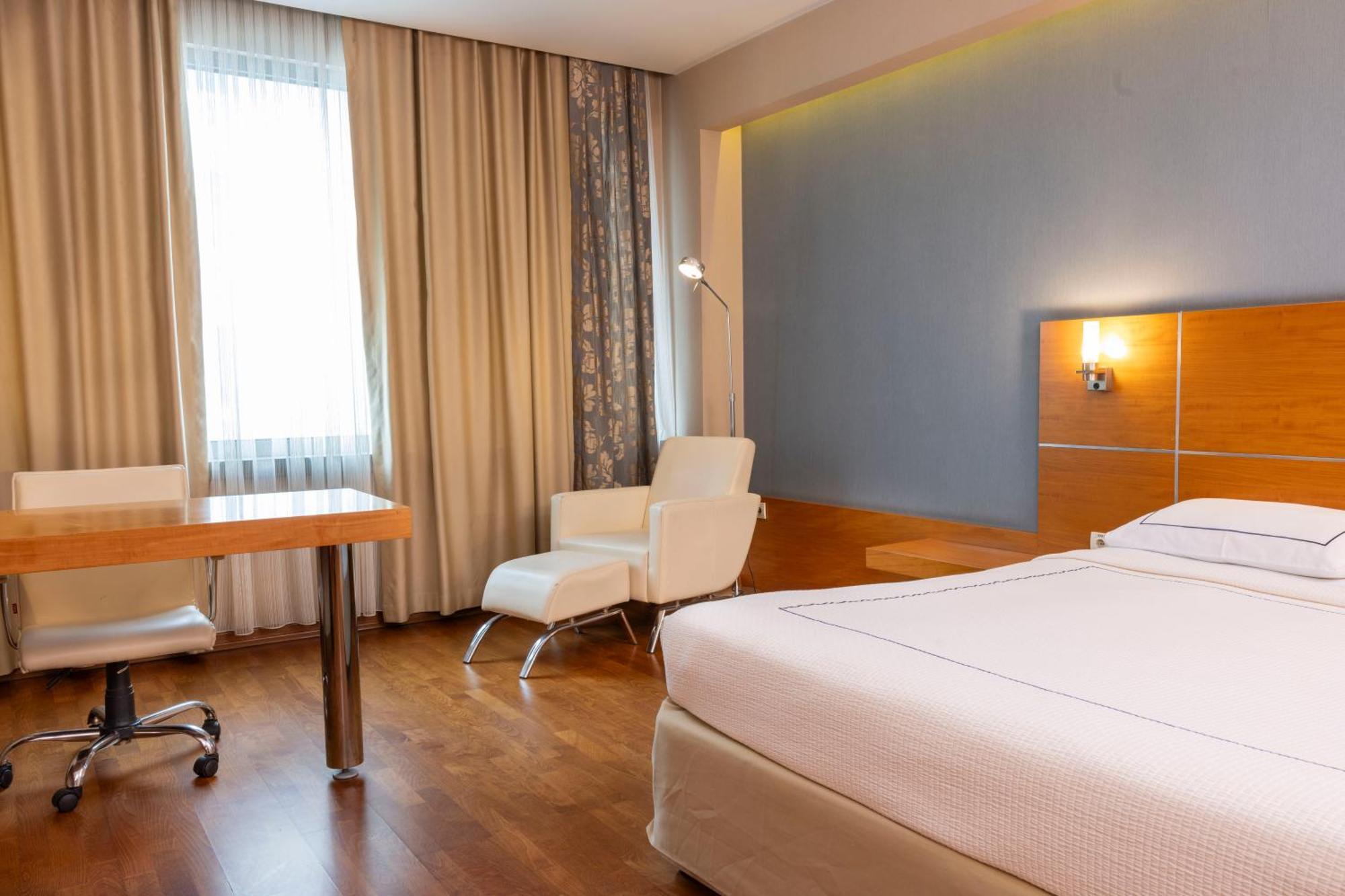 Anemon Kent Cigli Otel Измир Екстериор снимка
